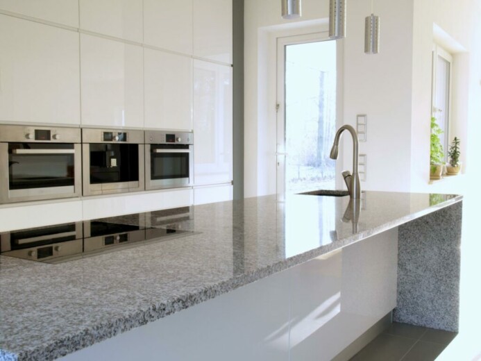 Advantages and Disadvantages of Epoxy Resin Countertops Resin Tops
