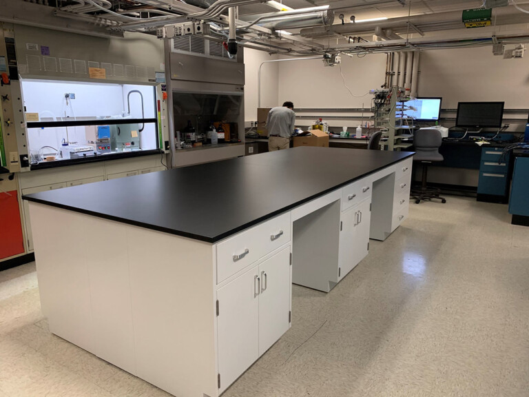 Heat It Up Testing the Limits of Phenolic Resin’s HighTemperature